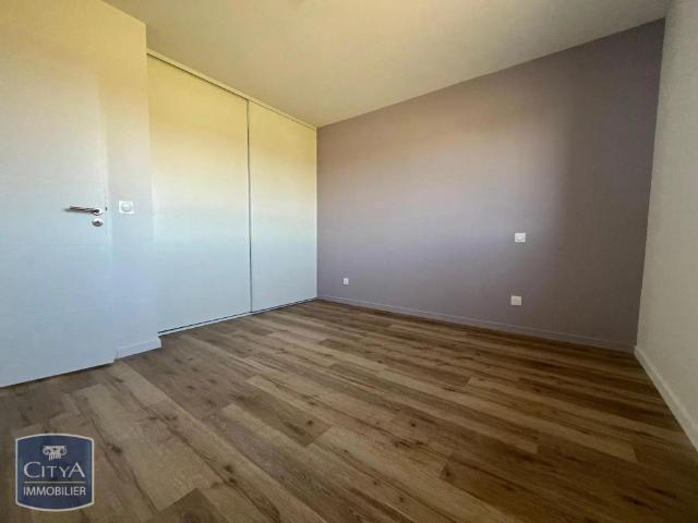 Appartement à louer 4 pièces 100.51m²