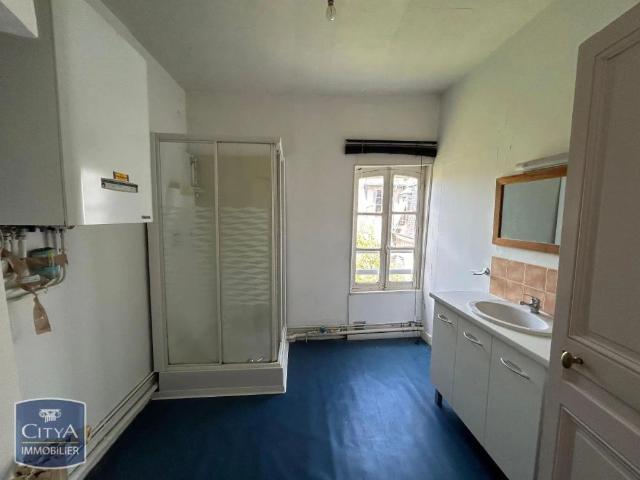 Appartement à louer 4 pièces 100m²