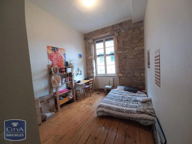Appartement à louer 4 pièces 100m²