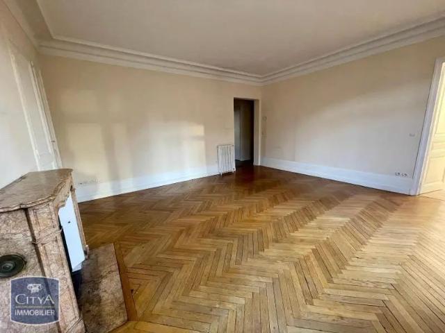 Appartement à louer 4 pièces 101.13m²