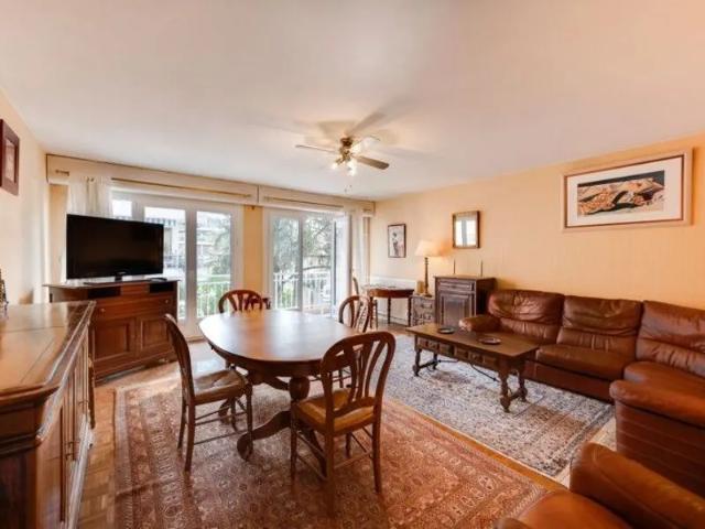 Appartement à louer 4 pièces • 102,65 m 2 Aix les Bains