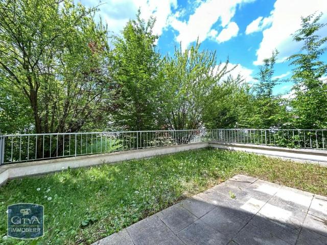 Appartement à louer 4 pièces 102.1m²