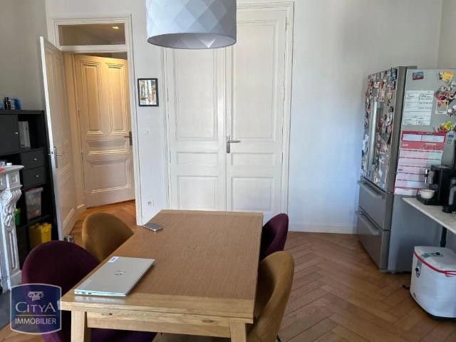 Appartement à louer 4 pièces 102m²
