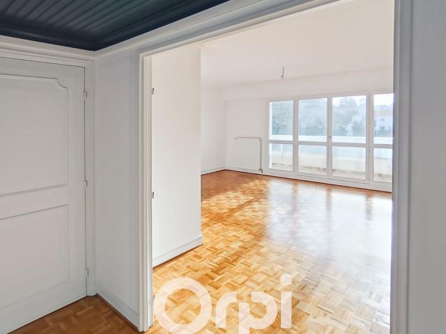 Appartement à louer 4 pièces 105,38 m