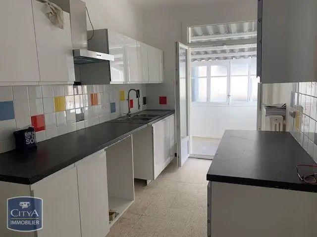 Appartement à louer 4 pièces 106.1m²