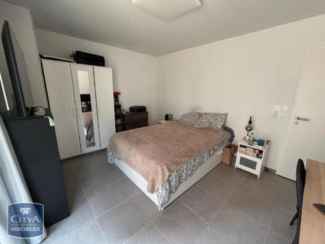 Appartement à louer 4 pièces 116.21m²