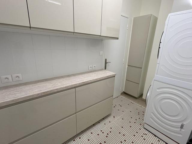 Appartement à louer 4 pièces 122,13 m