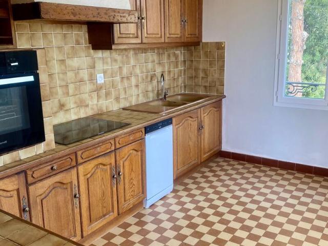 Appartement à louer 4 pièces • 124,60 m2 Cagnes sur Mer