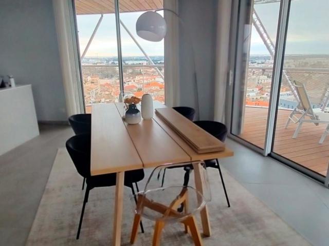 Appartement à louer 4 pièces 125,94 m