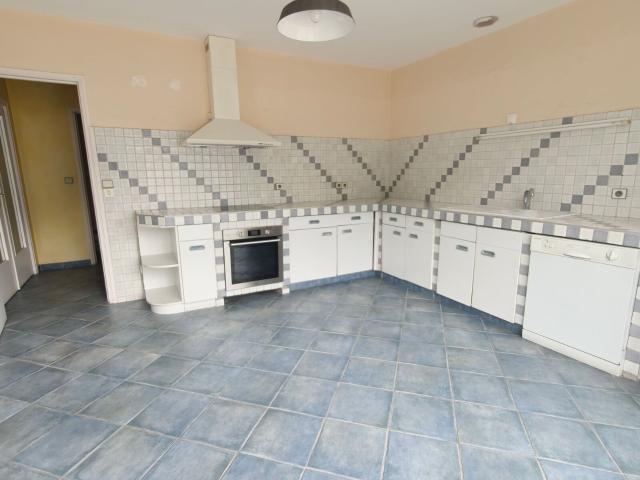 Appartement à louer 4 pièces 131,56 m