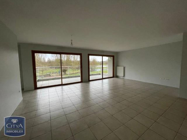 Appartement à louer 4 pièces 131m²