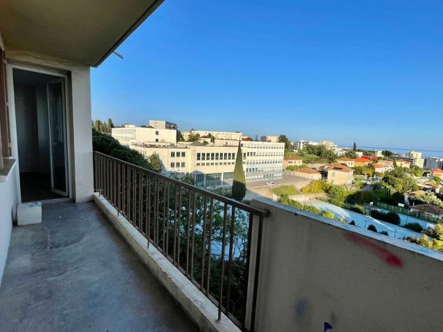 Appartement à louer 4 pièces