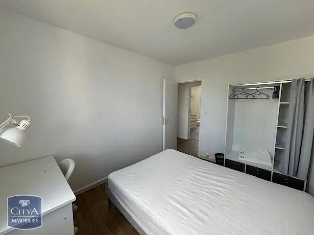Appartement à louer 4 pièces 59m²