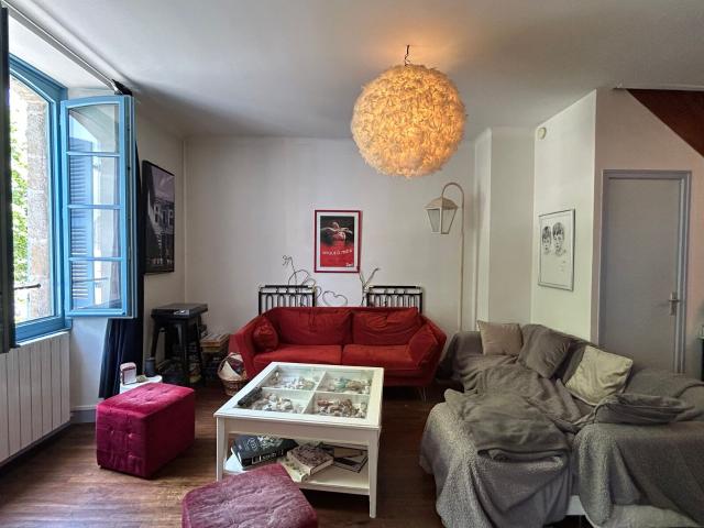 Appartement à louer 4 pièces