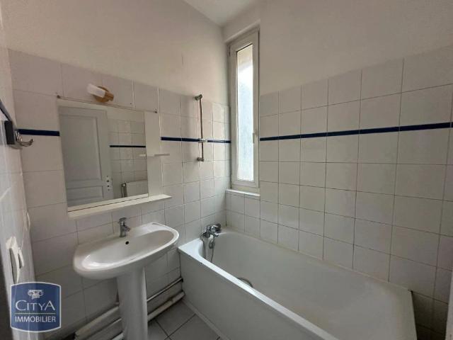 Appartement à louer 4 pièces 65.09m²