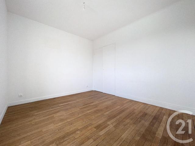 Appartement à louer 4 pièces 65,60 m