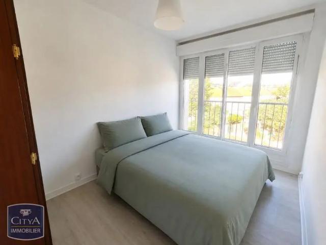 Appartement à louer 4 pièces 65.73m²
