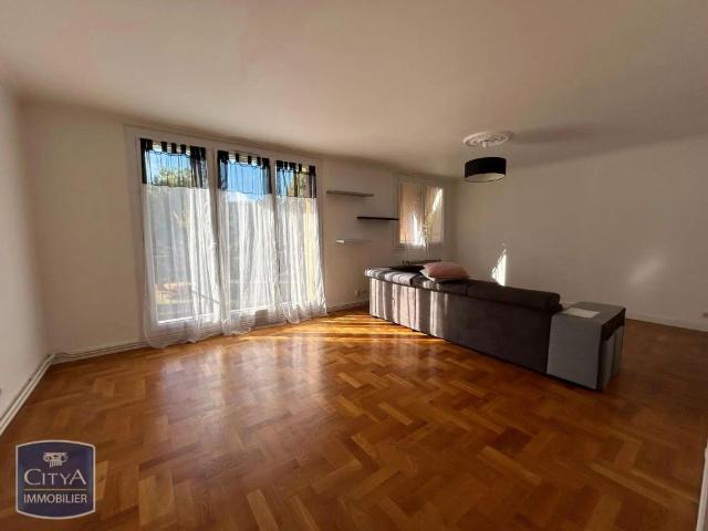 Appartement à louer 4 pièces 66.48m²