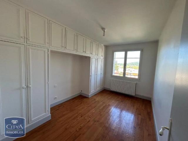 Appartement à louer 4 pièces 67.21m²