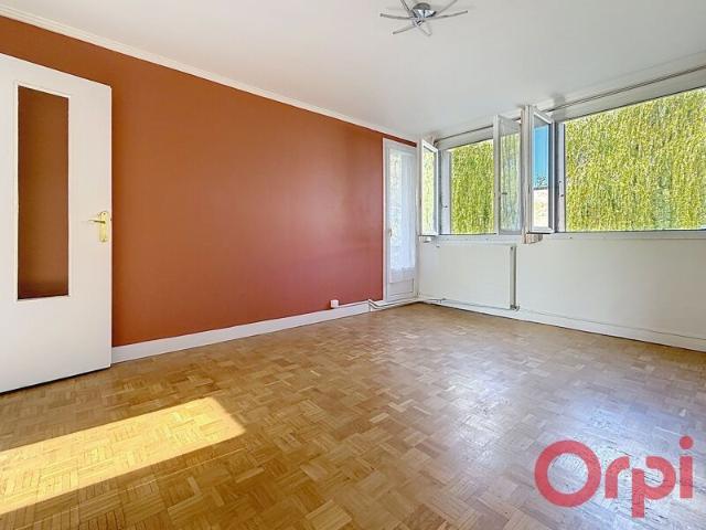 Appartement à louer 4 pièces • 67,44 m2 Verrières le Buisson