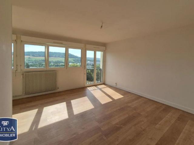 Appartement à louer 4 pièces 69.34m²