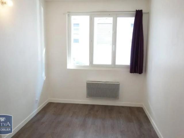 Appartement à louer 4 pièces 69.64m²