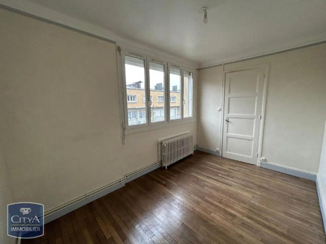 Appartement à louer 4 pièces 62.65m²