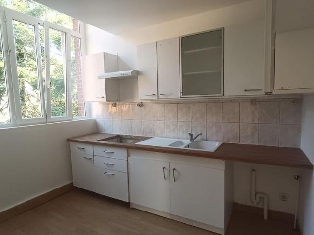 Appartement à louer 4 pièces 63,15 m2 CAFFIERS 62