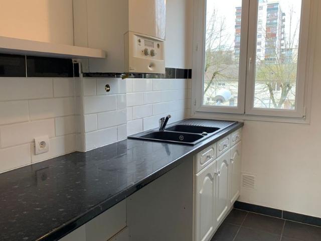 Appartement à louer 4 pièces • 63,83 m2 Beauvais