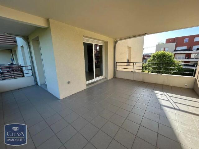 Appartement à louer 4 pièces 74.75m²
