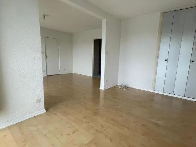 Appartement à louer 4 pièces 74.89m²