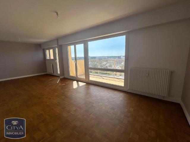 Appartement à louer 4 pièces 74.96m²