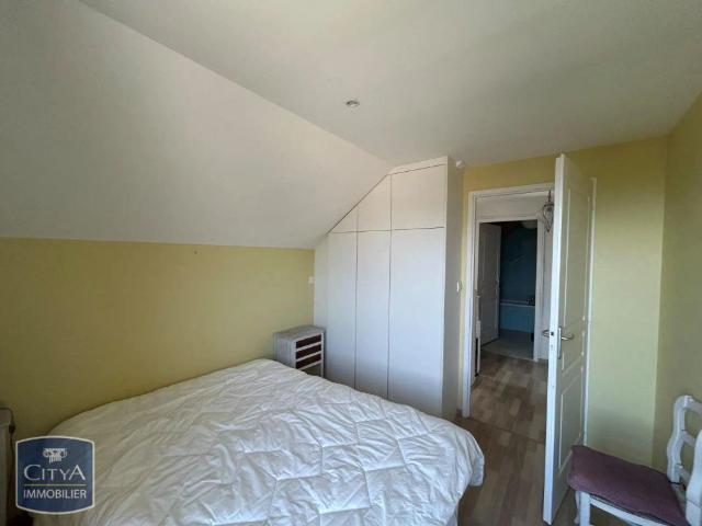 Appartement à louer 4 pièces 75.08m²