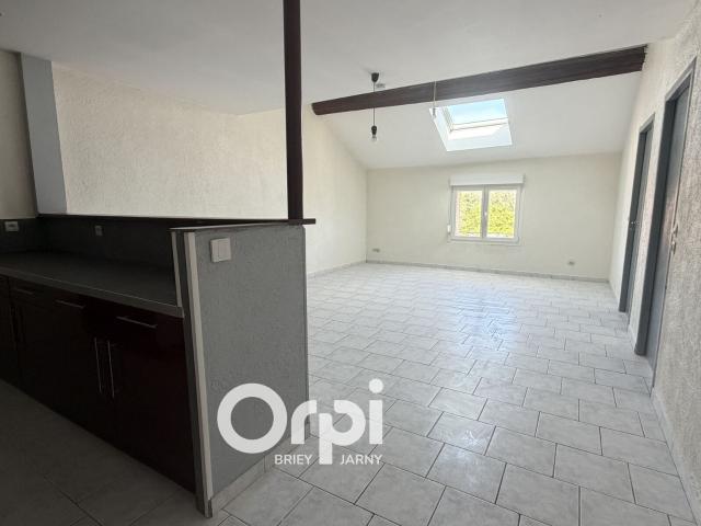 Appartement à louer 4 pièces 75,64 m