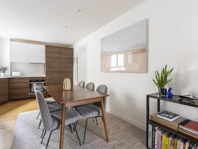 Appartement à louer 4 pièces 75,63 m² | Paris 75017 PEREIRE / PLAINE MONCEAU | 3 200 € | Junot
