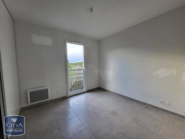 Appartement à louer 4 pièces 75.75m²