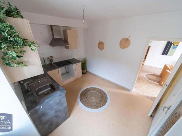 Appartement à louer 4 pièces 75m²