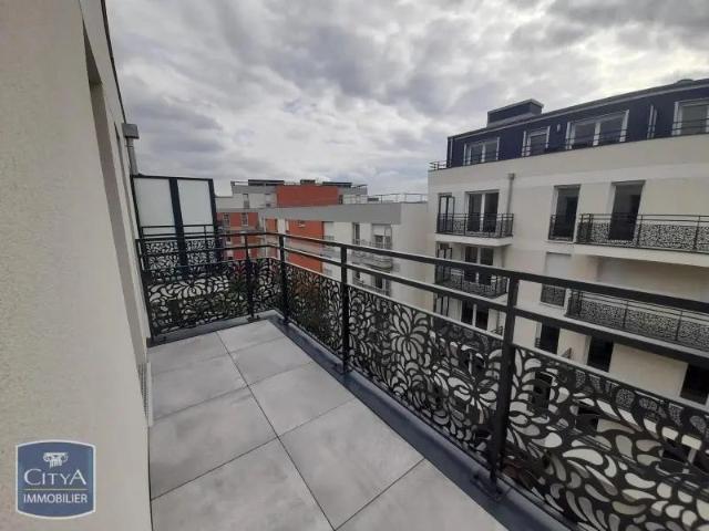 Appartement à louer 4 pièces 76.19m²