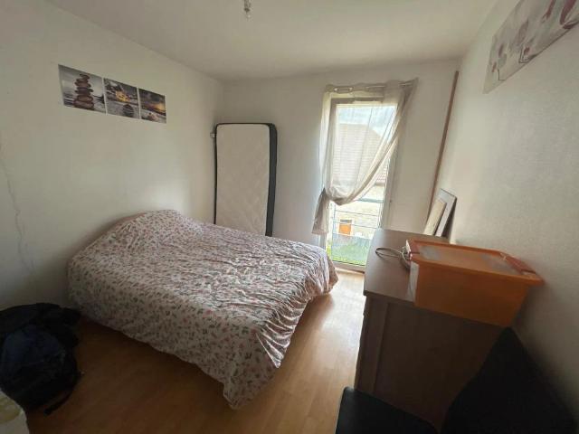 Appartement à louer 4 pièces 76.54m²