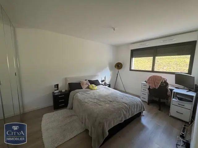 Appartement à louer 4 pièces 76.53m²