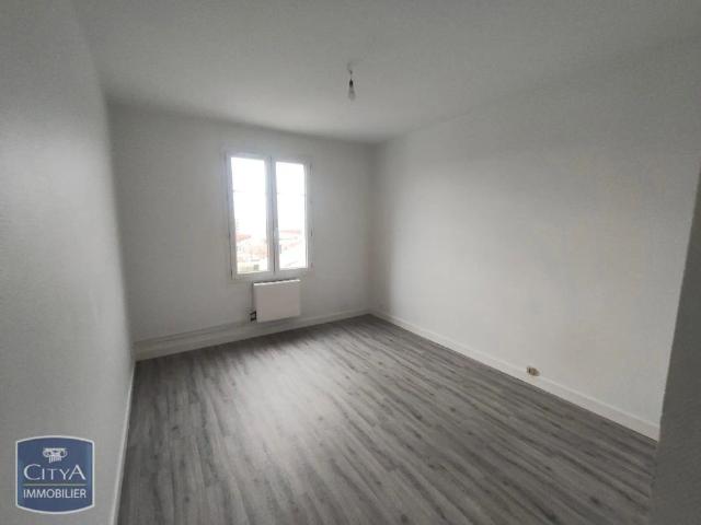 Appartement à louer 4 pièces 76.64m²