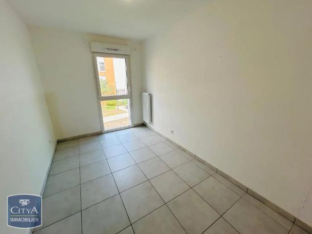 Appartement à louer 4 pièces 76.84m²