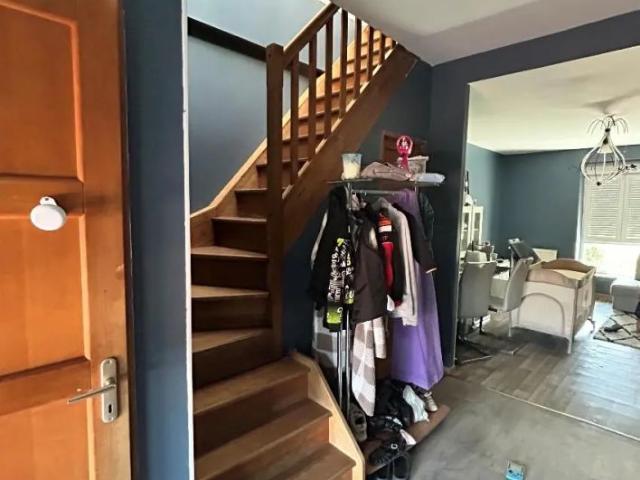 Appartement à louer 4 pièces 77.1m²
