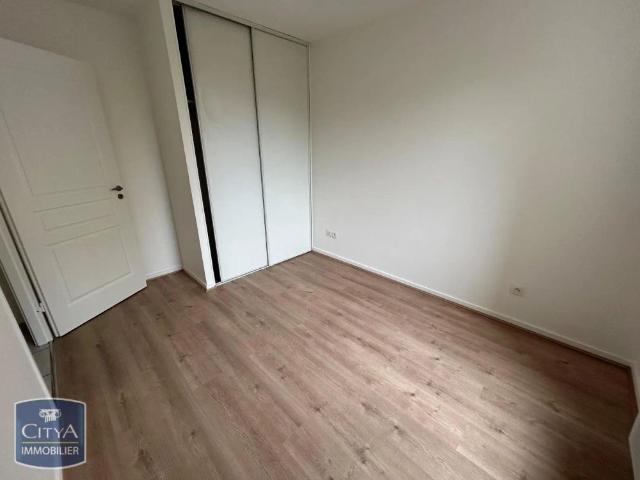 Appartement à louer 4 pièces 77.49m²