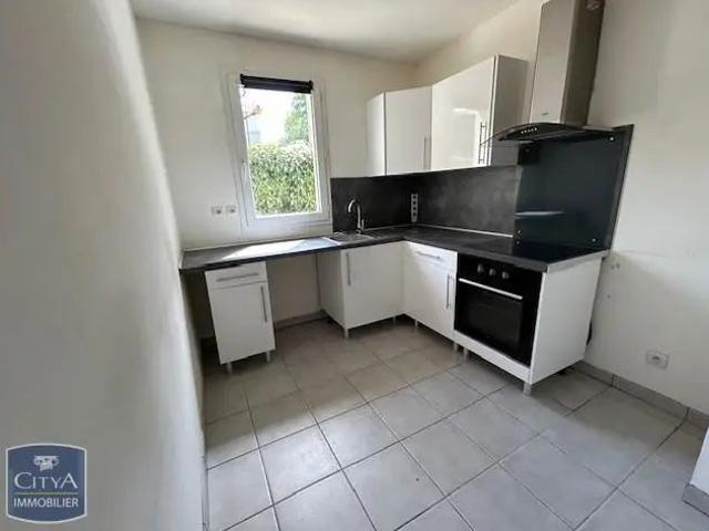 Appartement à louer 4 pièces 77.81m²