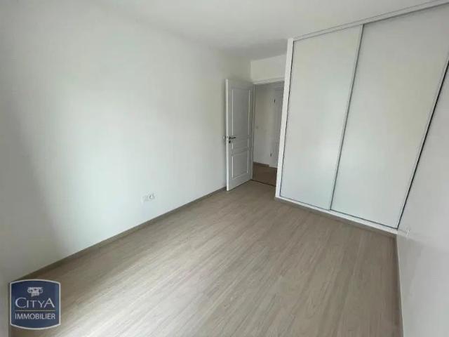 Appartement à louer 4 pièces 78.15m²