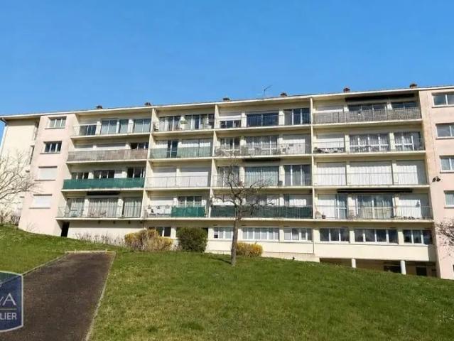 Appartement à louer 4 pièces 78.64m²