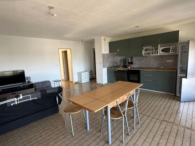 Appartement à louer 4 pièces 79 m