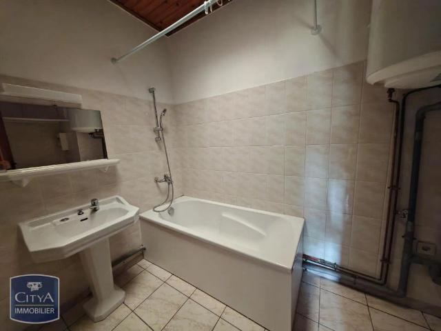 Appartement à louer 4 pièces 79.07m²