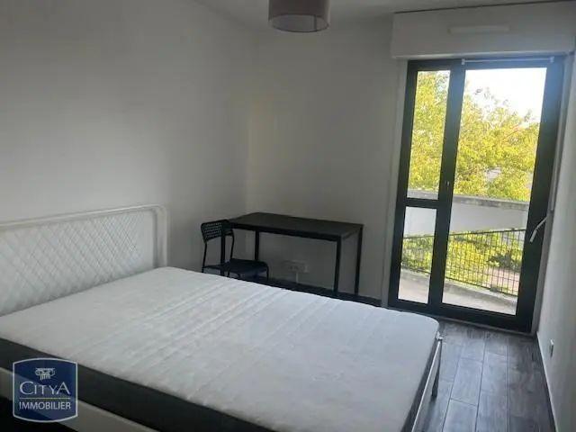 Appartement à louer 4 pièces 79.17m²